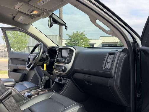Onyx Black 2015 GMC Canyon SLT