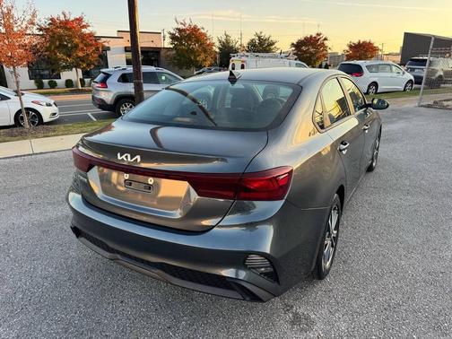 2022 Kia Forte LXS