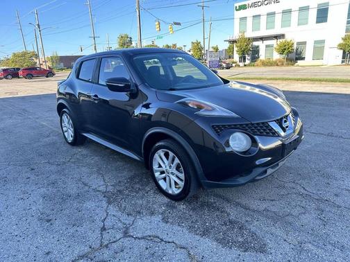 2015 Nissan Juke SV 4dr Crossover