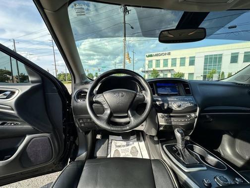 2017 INFINITI QX60 Base