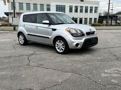 2012 Kia Soul +