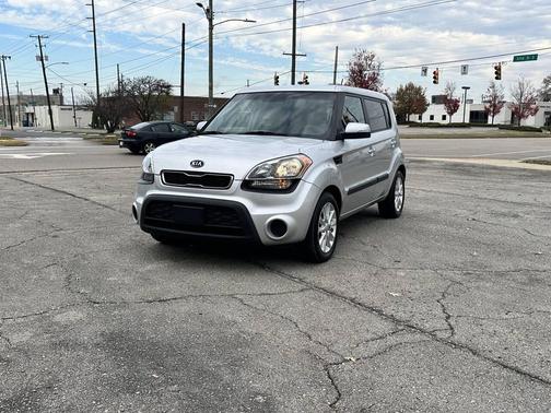 2012 Kia Soul +