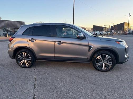 2019 Mitsubishi Outlander Sport SE