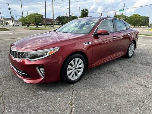 2018 Kia Optima S