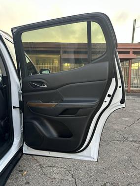 2020 GMC Acadia FWD SLE