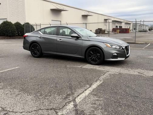 2020 Nissan Altima S FWD