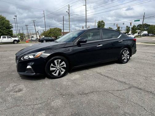 2020 Nissan Altima S FWD