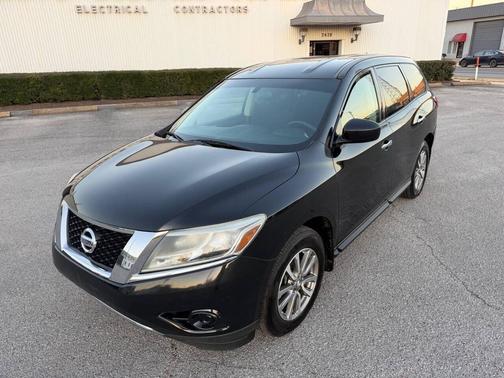 2015 Nissan Pathfinder S