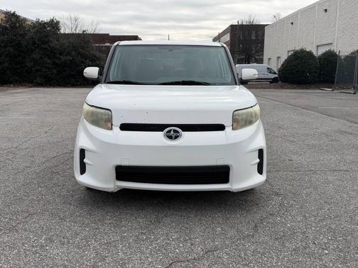 2011 Scion xB Release Series 8.0
