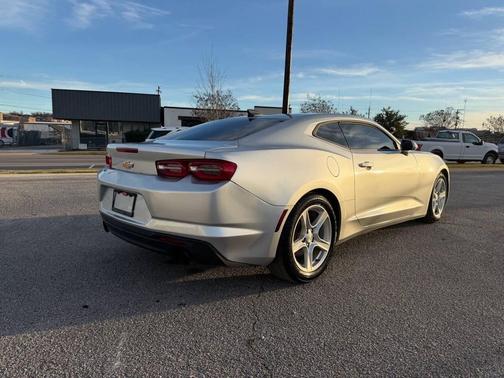 2019 Chevrolet Camaro 1LT