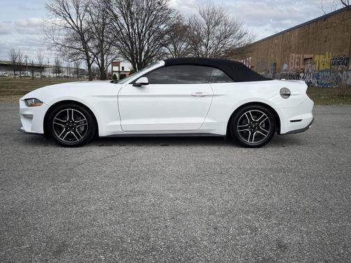 2020 Ford Mustang EcoBoost Premium