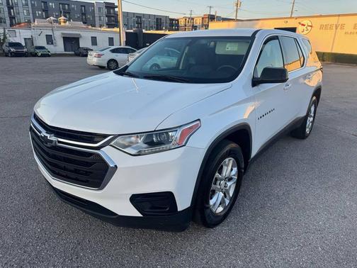 2018 Chevrolet Traverse LT Cloth