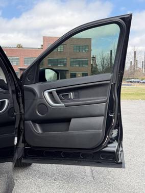 2018 Land Rover Discovery Sport SE