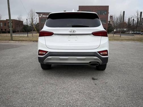 2019 Hyundai SANTA FE SEL 2.4