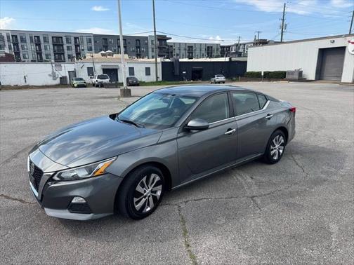 2020 Nissan Altima SR FWD