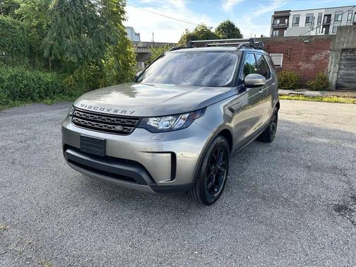 2017 Land Rover Discovery SE