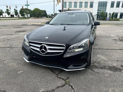 2014 Mercedes-Benz E-Class 4MATIC