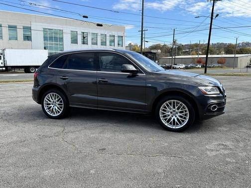 2017 Audi Q5 2.0T Premium Plus