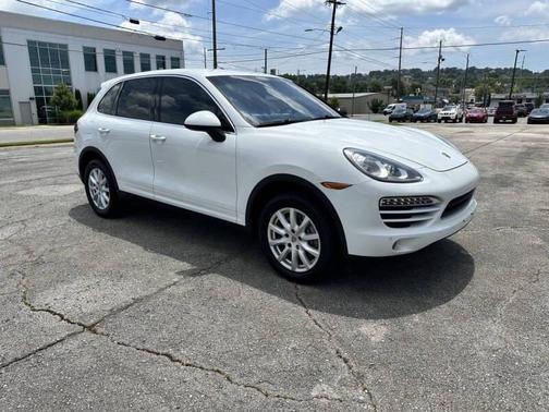 2013 Porsche Cayenne Cayenne