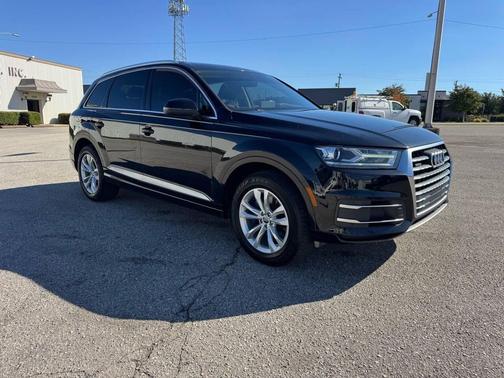 2019 Audi Q7 45 Premium