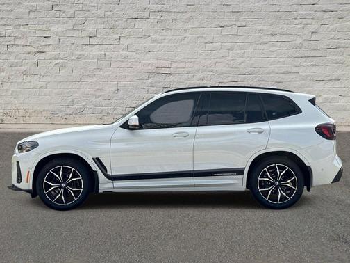 Mineral White Metallic 2023 BMW X3 sDrive30i