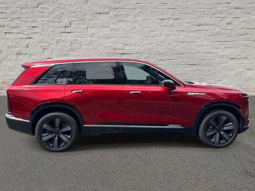 Radiant Red Tintcoat 2026 Cadillac VISTIQ Luxury