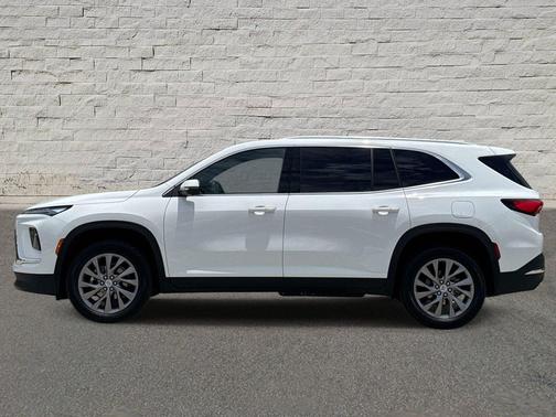 Summit White 2025 Buick Enclave Preferred FWD