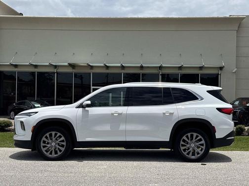 Summit White 2025 Buick Enclave Preferred FWD