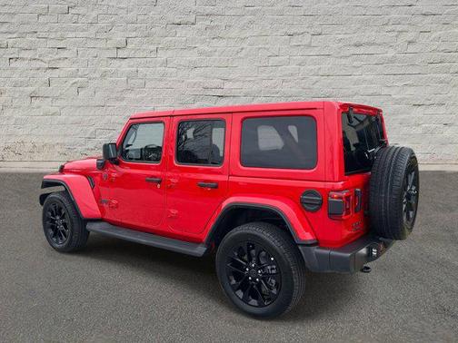 2025 Jeep Wrangler 4xe Sahara