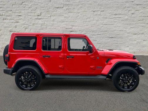 2025 Jeep Wrangler 4xe Sahara