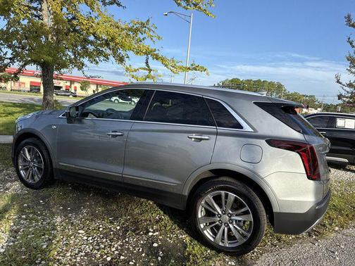 2025 Cadillac XT5 Premium Luxury