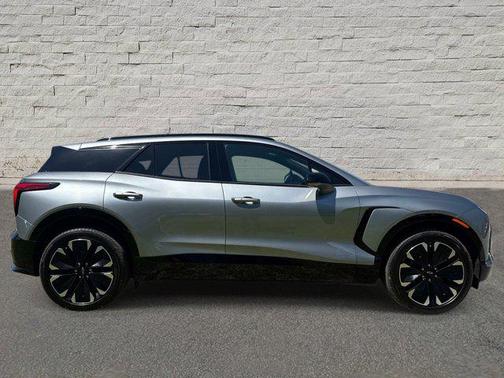 Sterling Gray Metallic 2025 Chevrolet Blazer EV AWD RS