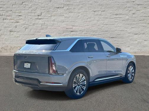 Luna Metallic 2026 Cadillac Escalade IQ Luxury