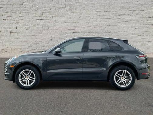 2019 Porsche Macan Base