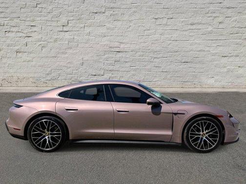 Frozen Berry Metallic 2024 Porsche Taycan Base