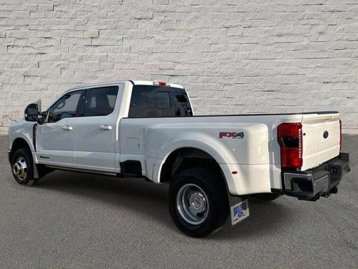 2024 Ford F-350 Lariat