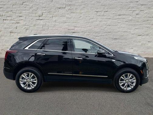 2026 Cadillac XT5 Luxury