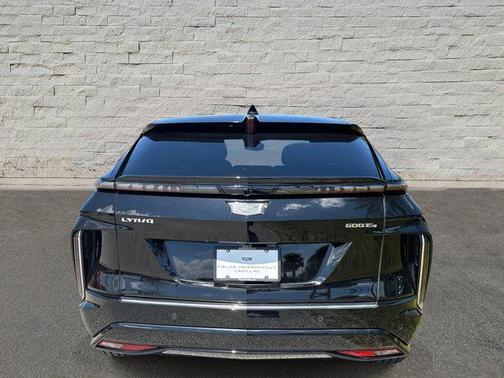 2025 Cadillac LYRIQ Luxury