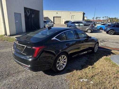 2023 Cadillac CT5 Luxury