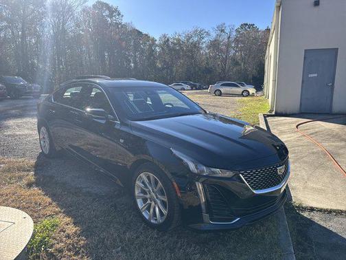 2023 Cadillac CT5 Luxury