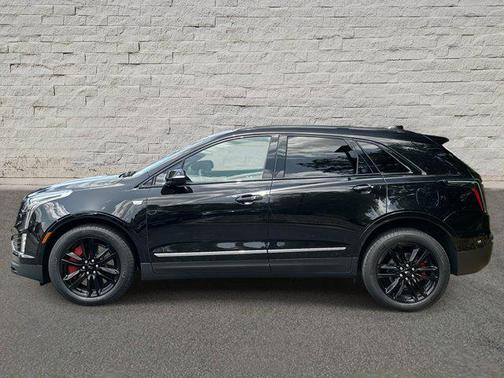 2025 Cadillac XT5 Sport