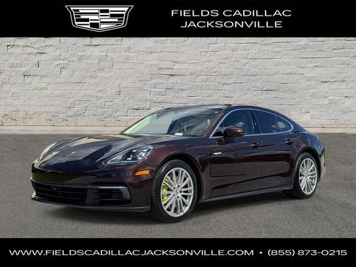 Mahogany Metallic 2018 Porsche Panamera 4