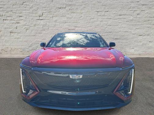 2025 Cadillac LYRIQ Sport