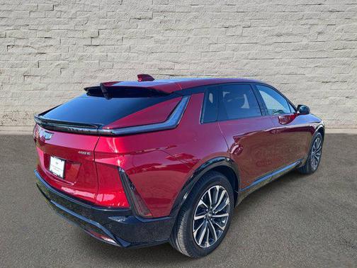 2025 Cadillac LYRIQ Sport