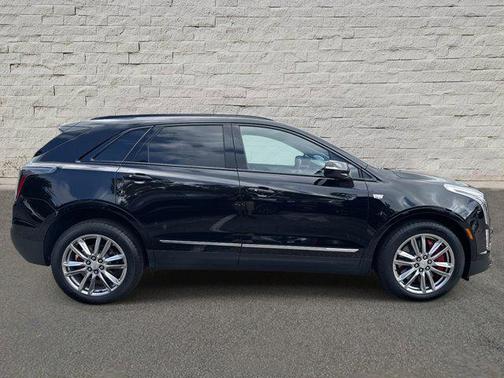 2025 Cadillac XT5 Sport