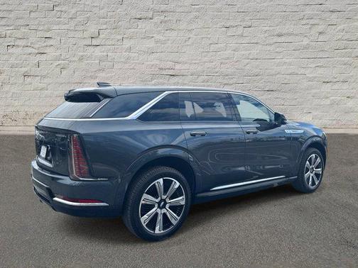 2025 Cadillac Escalade IQ Luxury 1