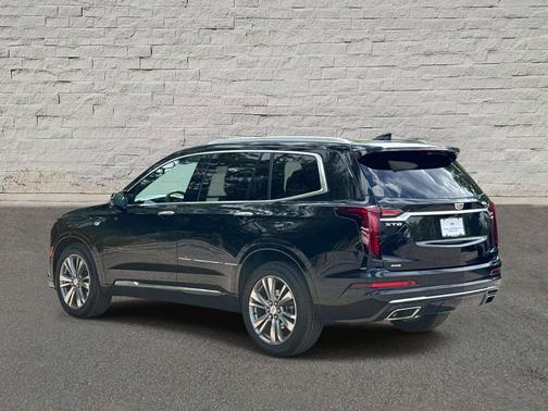 Stellar Black Metallic 2022 Cadillac XT6 Premium Luxury AWD