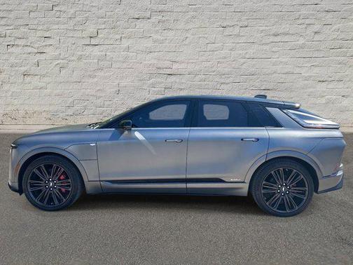 Magnus Metal Frost 2026 Cadillac LYRIQ V Premium