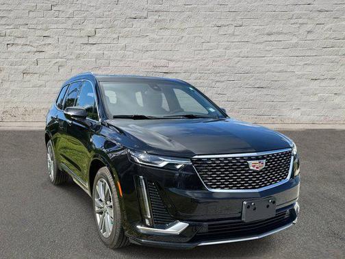 2025 Cadillac XT6 Premium Luxury AWD