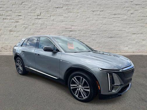 Argent Silver Metallic 2025 Cadillac LYRIQ Luxury